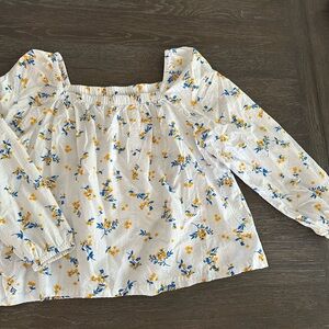 Ann Taylor L floral cotton summer blouse.